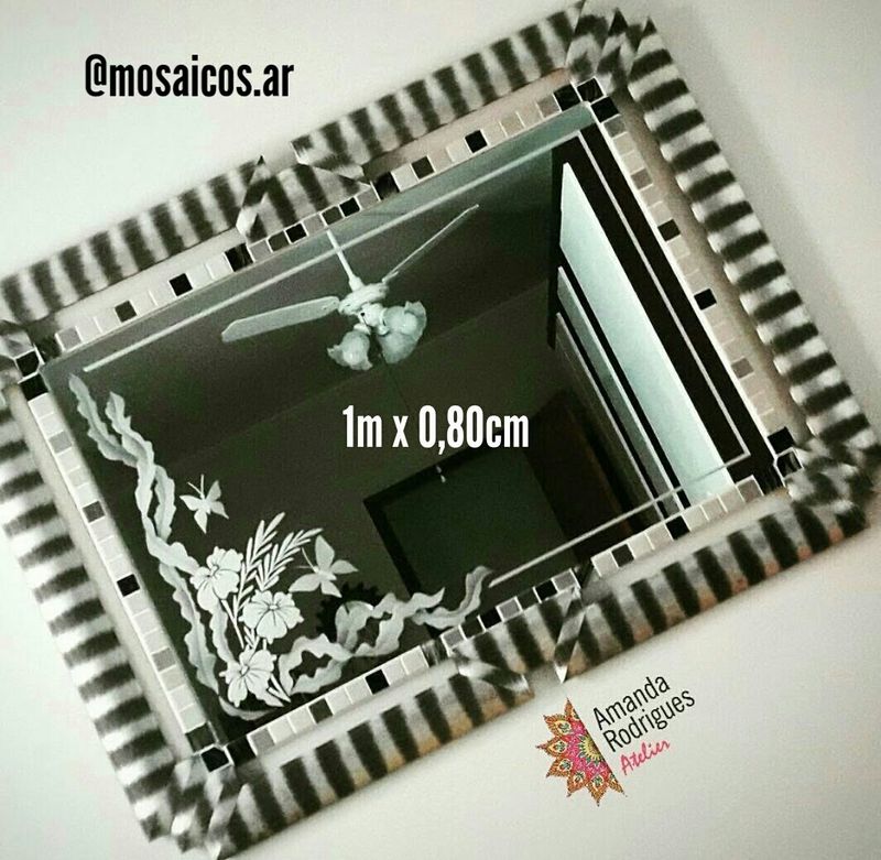 Espelhos em mosaicos